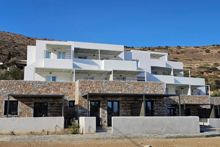 LIVADI VILAGE IN SIKINOS